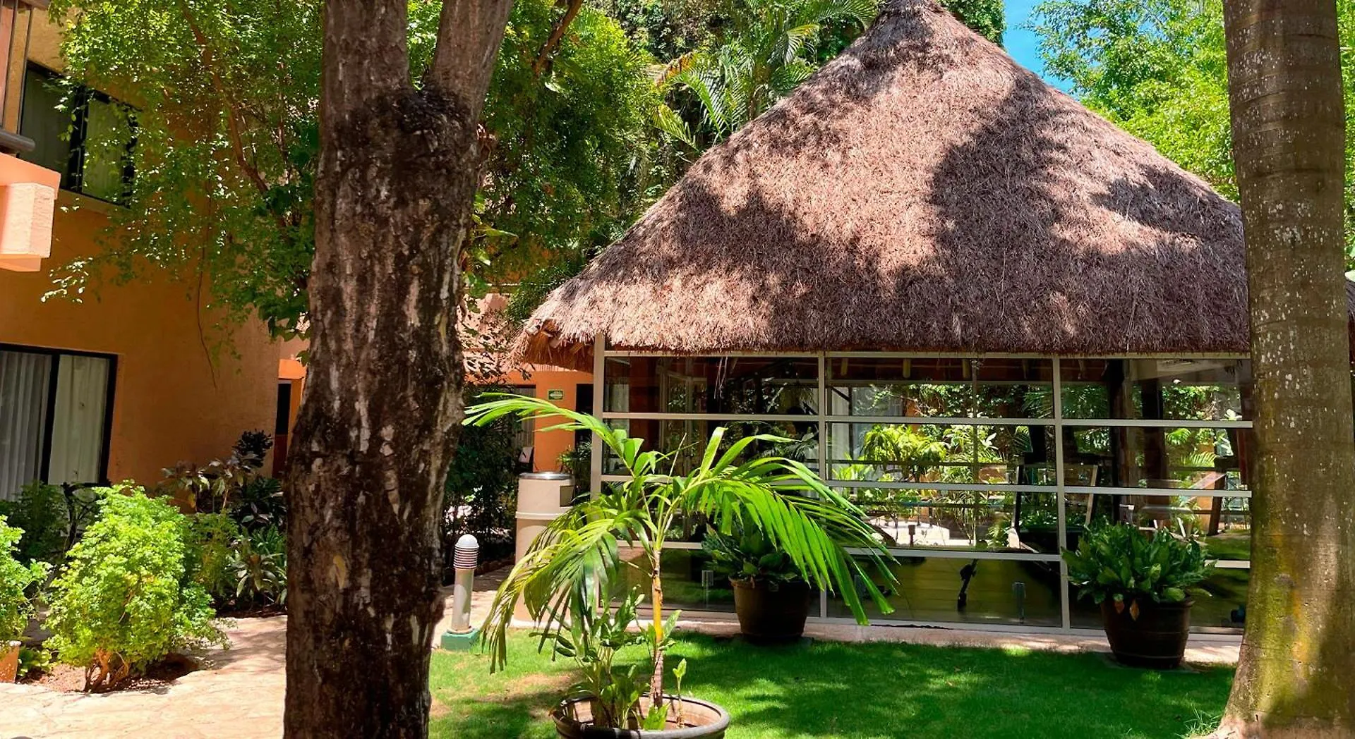 Tukan Hotel Playa Del Carmen